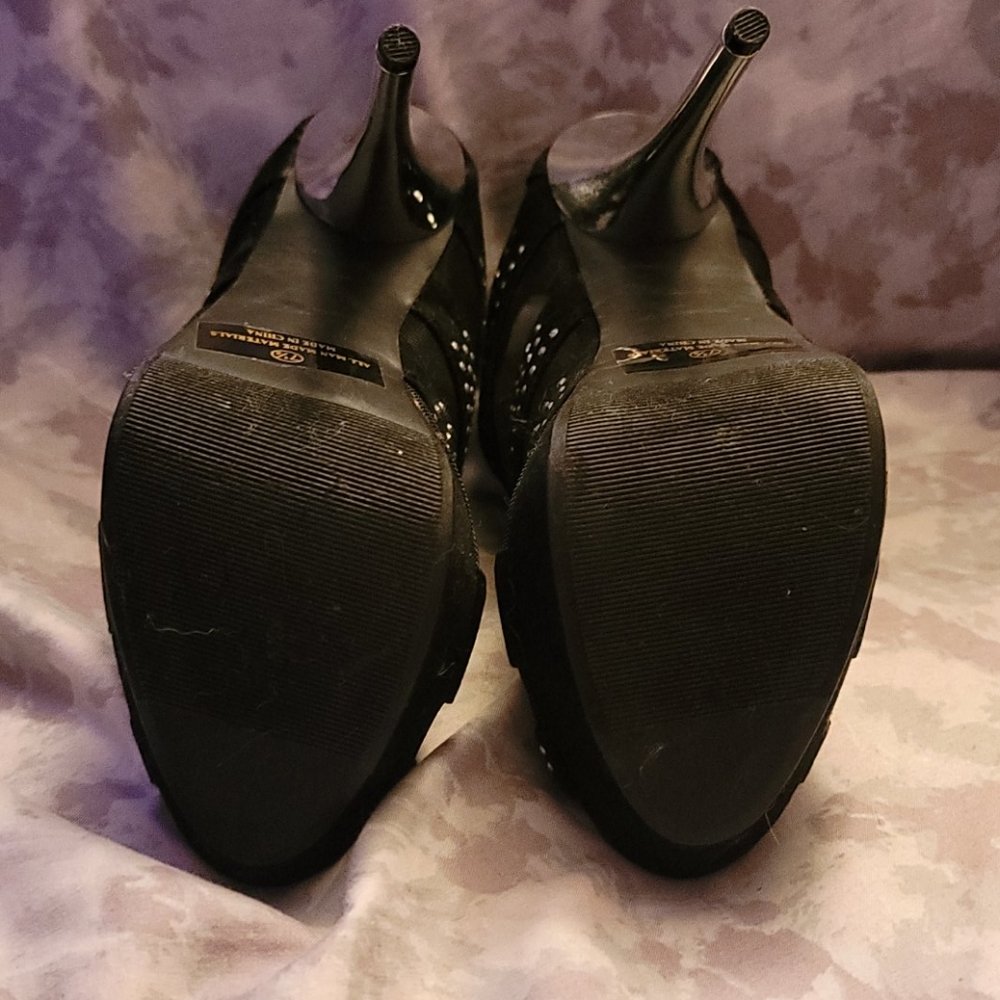 High heels - Picture 4 of 6